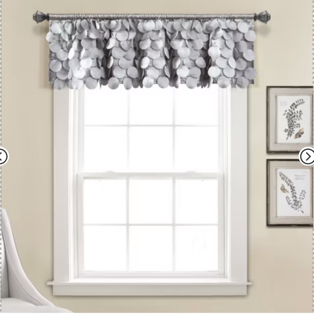 Lush decor Gigi valance size 70 inches by 14 inches silver